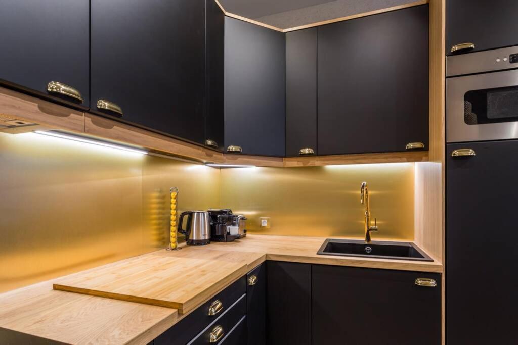 Nation-Charonne II Charming Apartment 1Br-4P باريس المظهر الخارجي الصورة